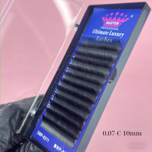 Master-prof Вії на планшеті в пластмасовій упаковці Ultimate Luxury lasher