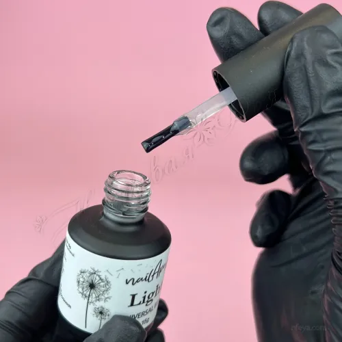 Nail Apex Light Universal Base Универсальный базовый гель, 15 мл