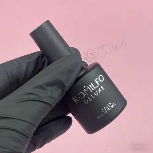 Komilfo No Wipe Silver Top топ для гель-лака без липкого слоя с УФ-фильтрами, 8 мл