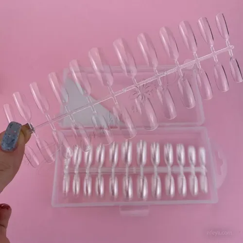 Типсы гелевые в пластиковом контейнере (квадрат, миндаль, овал, стилет), 240 шт