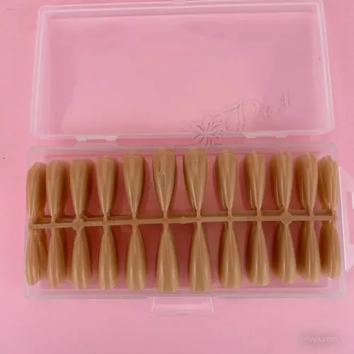 Типсы гелевые камуфлирующие в пластиковом контейнере (№1, №2, №3), 240 шт