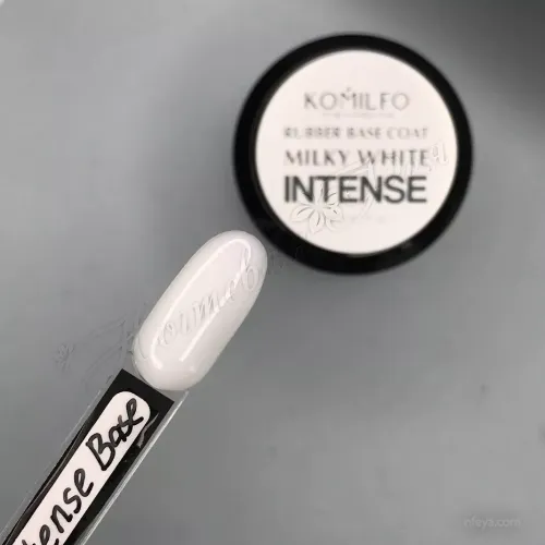 Komilfo Milky White Intense Base База интенсивно белого цвета, 30 мл