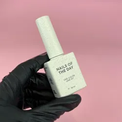 NAILSOFTHEDAY Universal Глянцевый топ без липкого слоя с минимальным содержанием UV-фильтров, 10 мл